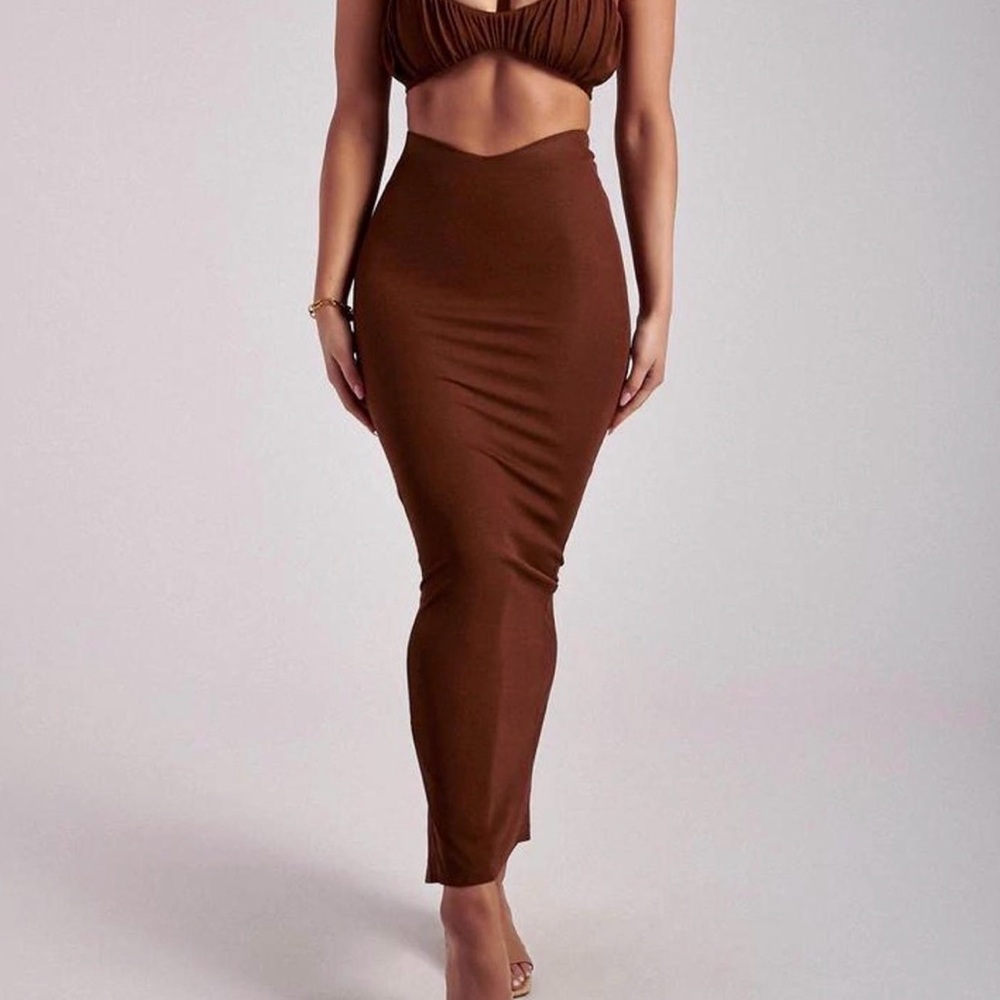 Meshki Roxie V Waistband Maxi Skirt Ginger Brown Size S
